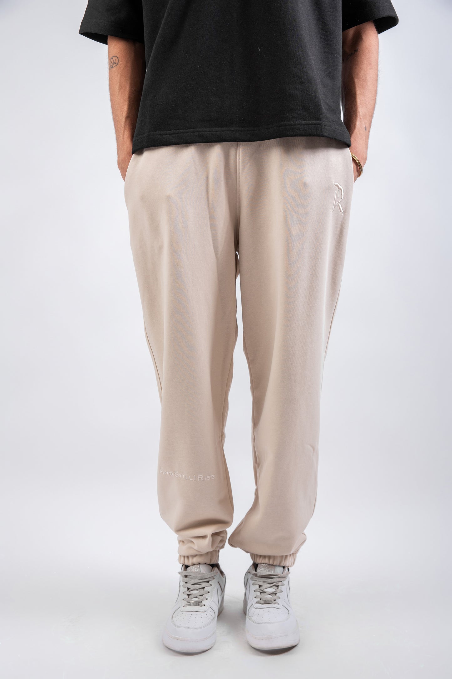 Loose Drawstring Sweatpant & Chill Sleeve T-shirt Beige Set